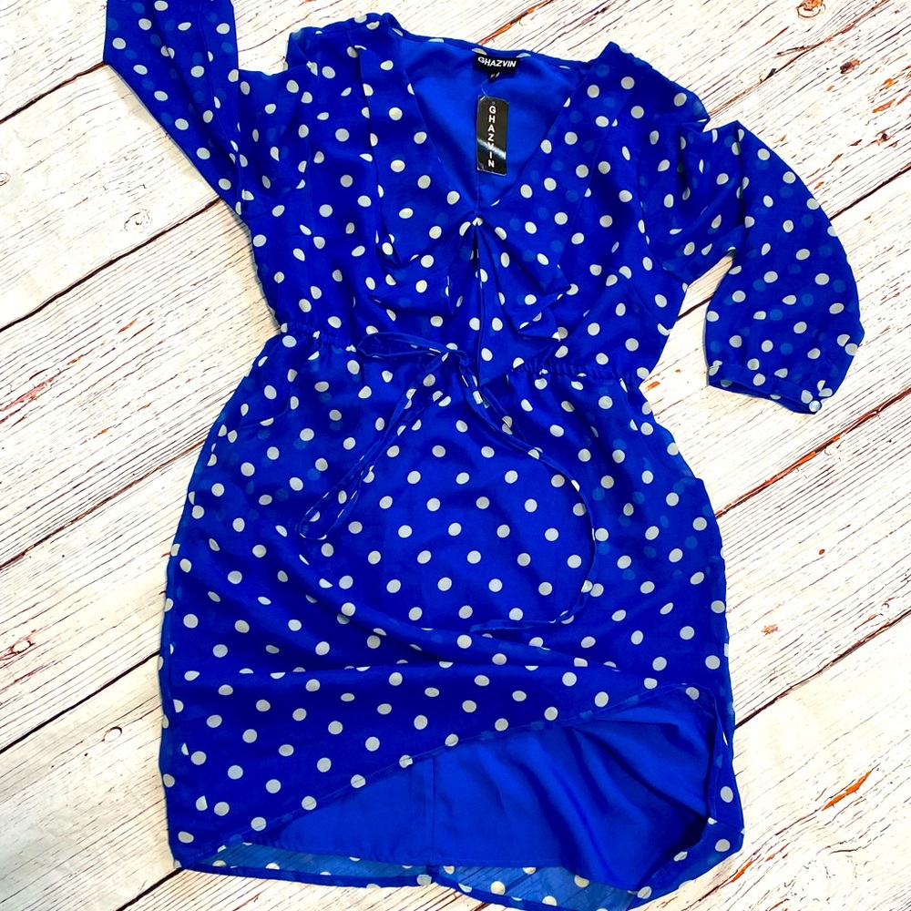 VINTAGE PIN-UP STYLE POLKA DOT DRESS